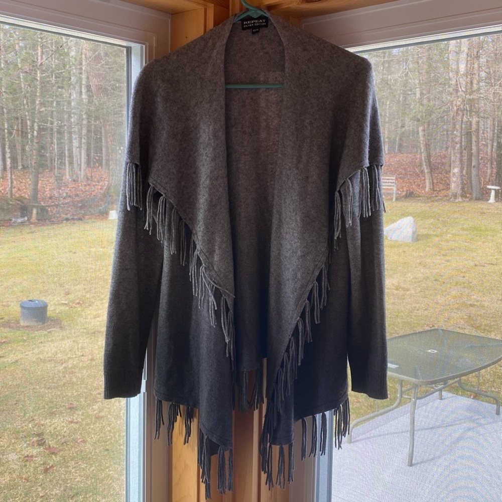 Medium Repeat Silver Edition Cashmere Sweater Wit… - image 2